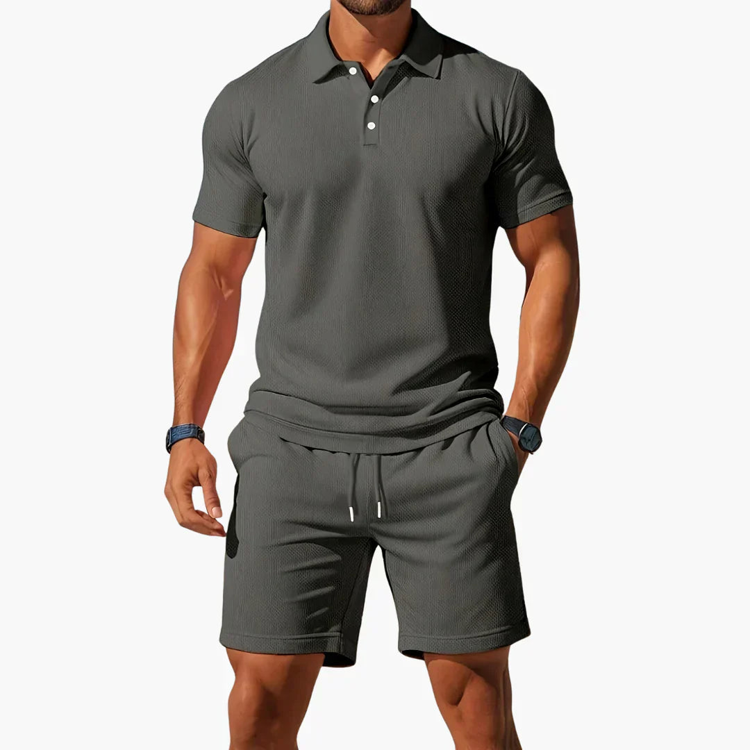 CAVERO | Conjunto Polo Elegante con Estilo Moderno
