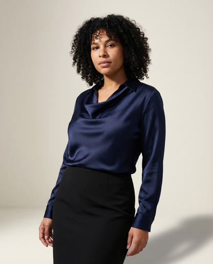KELI | Cuello drapeado de satén, blusa