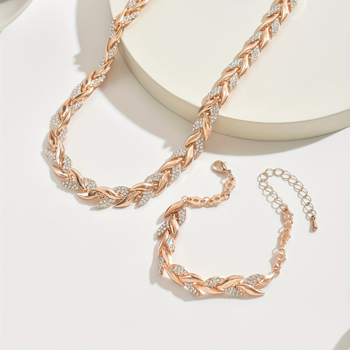 IVESSIA | Set Artesanal Colgante Cola de Pez y Pulsera