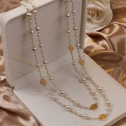 DARIVIENNE | Collar elegante de perlas con cadena dorada